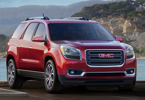 Тук положението е сходно, като това с предишния автомобил. Пробегът е между 156 000 и 235 000 км, след което вероятно ще се наложи ремонт.