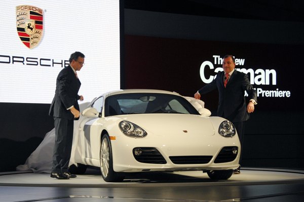 Автосалон Лос Анджелис 2008 / Porsche Cayman S 2010
