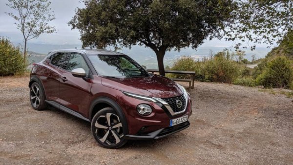 Японците най-сетне прекратиха дългите месеци на постоянен спад с 30% ръст през май, и около 8% от началото на годината. Но сегашните им около 80 000 продажби са отчайващо малко на фона на 231 000 автомобила, пласирани за същия период на 2018. Пазарният дял е 1.9%. 
