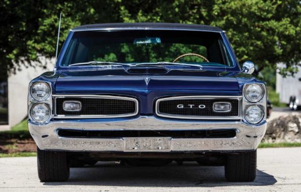 Pontiac спортивные модели
