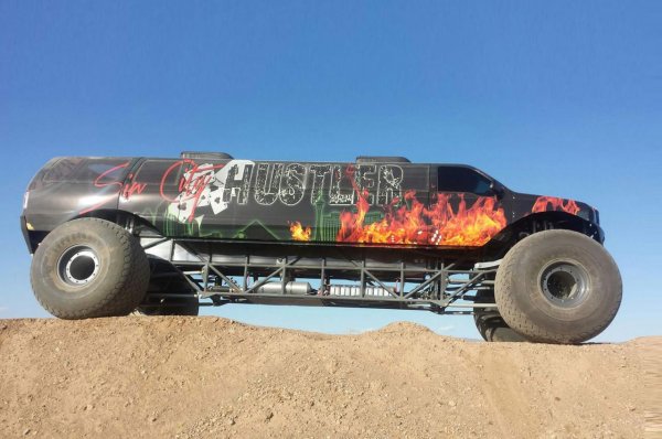 Sin City Hustler - чудовищен камион от компанията Big Toyz Racing (BTR)