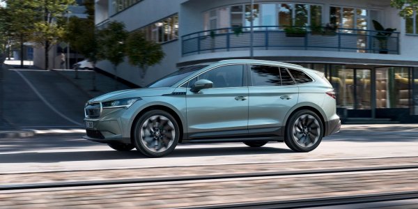 В Топ 3 по продажби за периода е чешката компания, собственост на Volkswagen Group с 542 551 продадени автомобили или ръст от 12,8%. Пазарният дял на Skoda в Европа сега е 6,1%.
