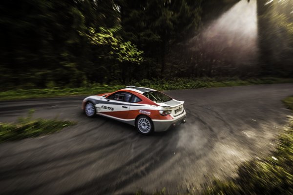 Toyota GT86 CS-R3 (рали модел)