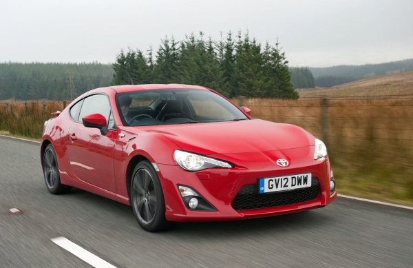 Това е класически спортен автомобил с отлично шаси и настройки на двигателя, който също е на достъпна цена. Той се появи през 2012 година като резултат от сътрудничеството между Toyota и Subaru. Всяка компания даде нещо основно за модела. Subaru допринесе 2,0-литровия си бензинов &bdquo;боксер&ldquo; с 200 к.с., а Toyota добави дизайна и настройките на шасито и мотора.