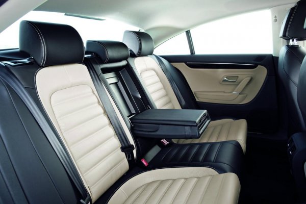 Европейската версия на Volkswagen CC 2012