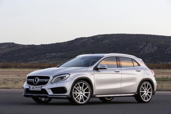 Mercedes-Benz GLA 45 AMG 