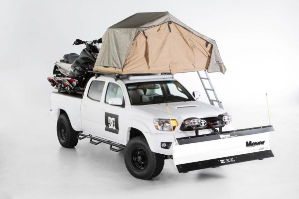 DC Shoes Toyota Tacoma 