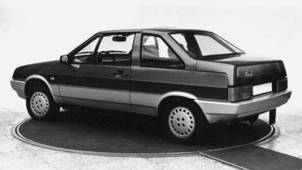 Съветската тарга няма никакъв шанс да бъде пусната на поточната линия през онези години. Произведени са само един екземпляр и една каросерия, които по-късно са изхвърлени, когато Центърът за стил се премества на друго място. Самият прототип събира прах в склад до 2008 г., но в крайна сметка също е изхвърлен - не се озовава нито в музей, нито в частна колекция.