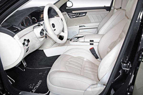 Mercedes-Benz S-Class от Carlsson и Aigner предлага повече от 30 комбинации от кожа, алуминий и дърво за интериора