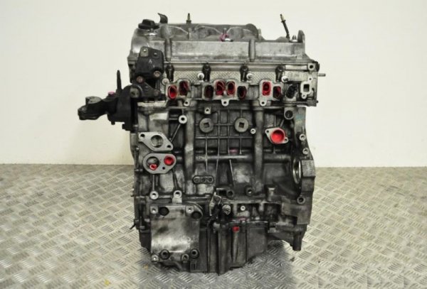 Даже използването на алуминиев блок - обикновено предупредителен сигнал за по-ниска издръжливост - тук не се отразява на живота на двигателя. Ангренажната верига спокойно издържа до 300 000 километра. Освен това, разлика от почти всички други японски дизелови агрегати, разчитащи на горивни системи от Denso, тук е използвана Bosch - с по-издръжливи дюзи и по-евтина за ремонт и подмяна, ако се наложи. Мнозина смятат този двигател за най-добрия дизел, създаван някога от японци. 
