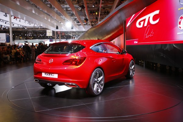 Opel GTC Concept / Париж 2010