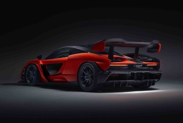 McLaren Senna