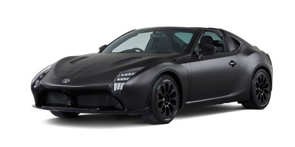 GR HV е спортен модел тип тарга с хибридно задвижване, базиран на Toyota GT86, но напълно нов дизайн на предницата, а автоматичната трансмисия е получила режим за ръчно превключване на шестте предавки.