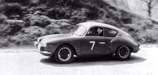 110 години Renault