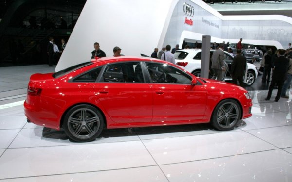 Audi RS6 / Автомобилен салон Париж 2008