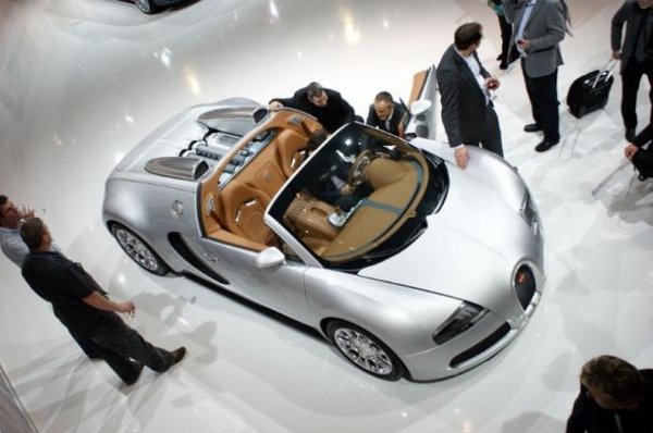 Bugatti Veyron Grand Sport / Автомобилен салон Париж 2008