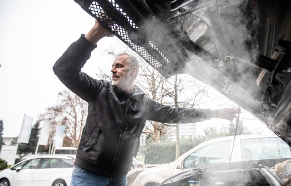 Разбира се, не се препоръчва прегряване на двигателя, тъй като това води до повишено износване не само на самия силов агрегат, но и на автомобилната електроника. 