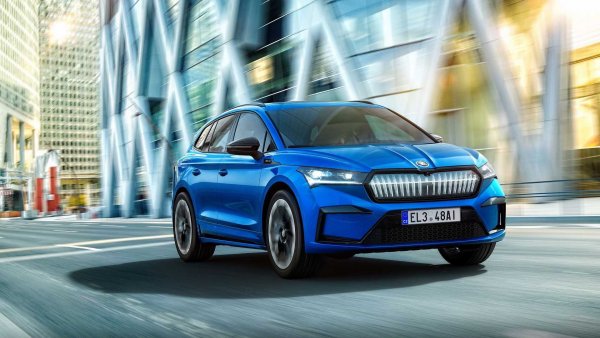 Батерия: 77 kWh, макс. мощност: 204 к.с.

Третият от гамата компактни електрически кросоувъри на VW Group е крайъгълен камък в историята на чешката марка. И към момента е моделът с най-голям пробег от триото електрически кросоувъри, изградени на обща платформа.