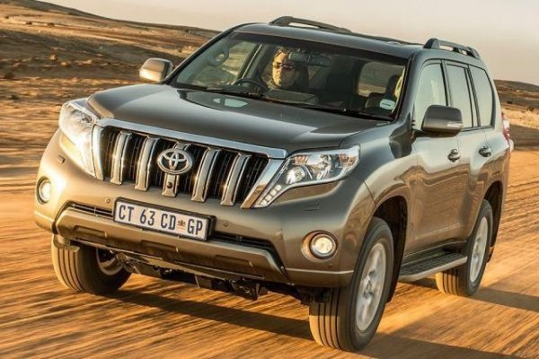 Това е малка държава на Гвинейския залив, между Гана и Бенин, бивша френска колония. Икономиката на Того се крепи на експорта на полезни изкопаеми. Брутният вътрешен продукт (БВП) на глава от населението е 1084 долара, и то не номинално, а преизчислен според Паритета на покупателната способност. Най-големият проблем в Того е СПИН - около един на 20 жители страда от болестта. 
Официално статистика за продажбата на нови коли липсва, но анализаторите правят изводите си въз основа на наблюдения и впечатления на туристи. Лидер на пазара е Toyota Land Cruiser Prado, следдвана от Toyota Hilux и Mitsubishi L200.
