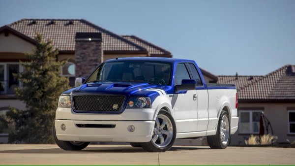 През 2005 година Shelby Automobiles и Unique Performance започват да разработват мощен пикап, базиран на Ford F150, за да запълнят празнината между серийния модел и фабричния SVT Lightning. Направени са само 3 бройки и тази е последната. Разполага с 5,4-литров V8 с компресор, автоматична скоростна кутия с повишаващи предавки, състезателно окачване, изпускателна система Ford Racing и спирачки Baer.
