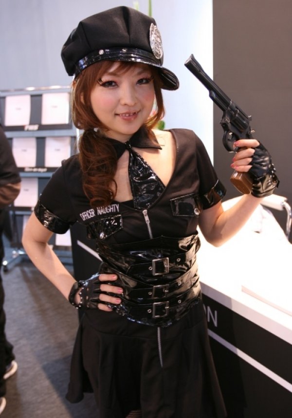 Момичетата на автосалон Токио 2009