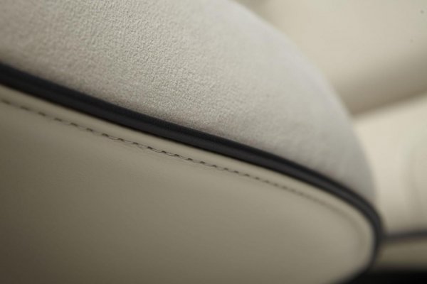 Chrysler 300 Ruyi Design Concept