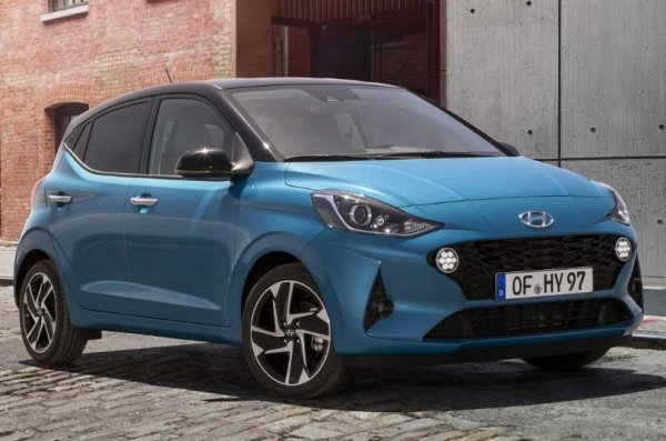 За мнозина беше изненада, че компанията Hyundai предложи ново поколение на i10. Явно корейците решиха да се възползват от оттеглянето на други производители от сегмента на малките градски коли и да се опитат да доминират в него. Най-малкият хечбек на марката се предлага с атмосферни бензинови двигател с мощност 67 и 84 к.с.
