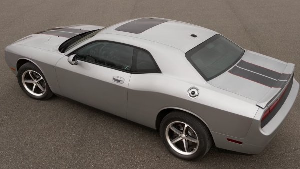 Двигател - 6,2-литров V8 с компресор

Мощност - 808 к.с. (840 к.с. със 100 октана)

Въртящ момент &ndash; 972 Нм

Ускорение от 0 до 100 км/ч - 2,3 секунди