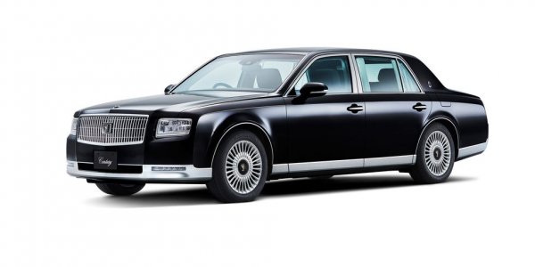 Актуалната Century може и вече да не се предлага с V12, но сме сигурни, че от Toyota не са се изложили с хибридната система, използваща V8 двигател. Ако комбинирате това с експертността на производителя за създаване на фантастични луксозни коли, ще имате уникална японска лимузина. Стига да живеете в Япония, разбира се, тъй като това е единствената страна, в която се предлага.