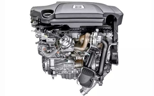 Петцилиндровият D5244T е първият дизелов двигател, разработен независимо от Volvo. Има завиден ресурс - до 500 000 км. Необходимо е внимателно да се следи състоянието на спомагателния задвижващ ремък - ако се счупи или излети, той може да се увие около задвижващата ролка на зъбния ремък с последствия под формата на ремонт или подмяна на главата на цилиндъра. При автомобили, по-стари от 2011 г., електрическият задвижващ механизъм на турбокомпресора може да се повреди. 

Вихровата клапа и системата за вентилация на картера се нуждаят от редовно почистване на всеки 50 000-60 000 км. Система за рециркулация на отработените газове EGR - след 100 хиляди км, в противен случай отлаганията ще задръстят клапана. При работа в задръствания след 60 000–100 000 км филтърът за твърди частици се запушва.