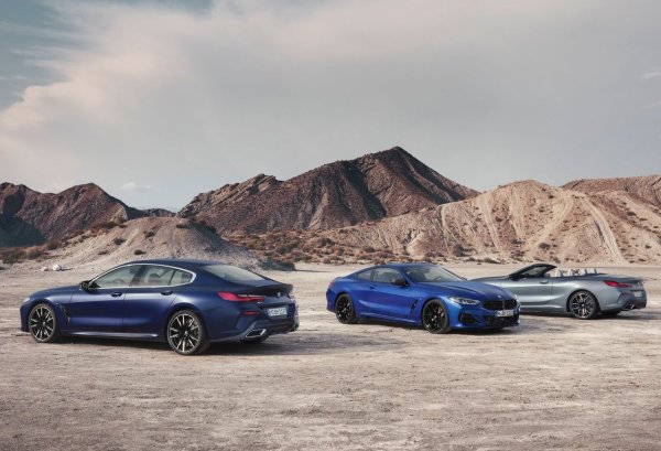 BMW 8-Series вече не може да бъде конфигурирана на официалния уебсайт на германската компания, която е пенсионирана във всички свои варианти на каросерията (купе, кабриолет и седан). Най-новото поколение беше представено през 2018 и обновено с фейслифт през 2022. Засега не се очаква ново поколение, предвид сравнително ниските продажби.