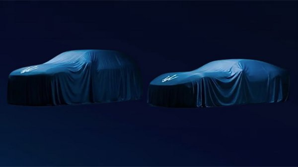 Двата нови модела, които Maserati ще покаже или поне ще загатне в Париж, будят все повече любопитство. Особено откакто преди месец Жил Видал, завърнал се като голям шеф на дизайна в целия Stellantis, се изпусна, че на всеки две десетилетия Maserati рязко сменя посоката и сега това време е дошло. 
Единият нов модел ще е SUV, другият - спортен модел, вероятно възроденото Ghibli. 
