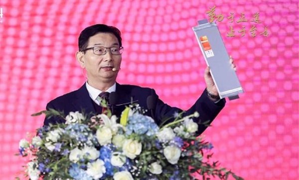 Макар и базирана в Силициевата долина в Калифорния, тази компания всъщност е китайска, собственост на GuoXuan. Нейно дъщерно дружество е Liuzhou Guoxian Battery Co, която произвежда батериите за най-продавания електромобил в Китай - миниатюрния Wuling Hongguang Mini. Амбицията на Gotion е да продава по-големи батерии за електрификация на автобусния транспорт. Миналата година компанията си осигури инвестиция за 1.1 милиарда евро от Volkswagen. 
