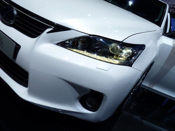 Lexus CT 200h / Женева 2010