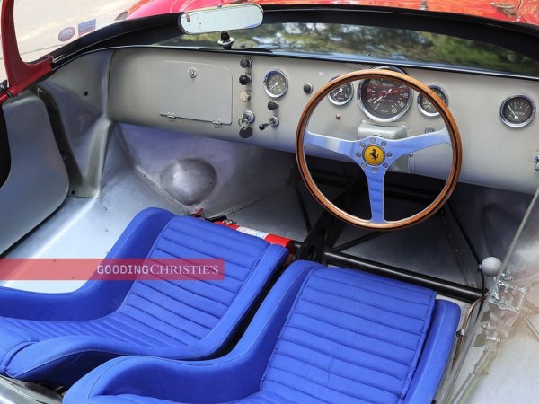 Използван е от отбора на Ferrari през 1963 в шампионата World Sportscar, завършва втори в 12-те часа на Зебринг и трети - в 24-те часа на Льо Ман. 
Двигателят е трилитров V12 с 310 конски сили максимална мощност. 
