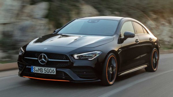 C-Class има алтернатива и в собствения си дом, в лицето на Mercedes-Benz CLA. Малко по-късият модел (4,69 м), чието второ поколение дебютира през 2019 година, се предлага и в комби версия CLA Shooting Brake.

При CLA гамата бензинови двигатели предлага мощност между 136 и 421 к.с. (CLA 45 S), докато дизеловите мотори са в диапазона 116 - 190 к.с. Наличен е и плъг-ин хибрид с 218 к.с.