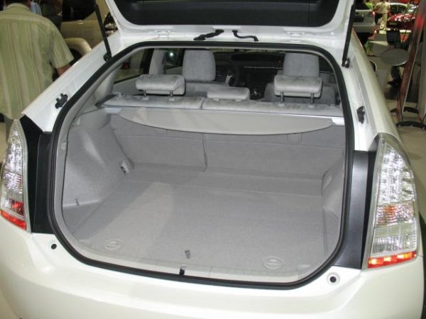 Toyota Prius III / Автомобилен салон София 2009