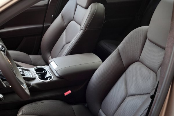 Porsche Cayenne Turbo Vantage Gold от Topcar 