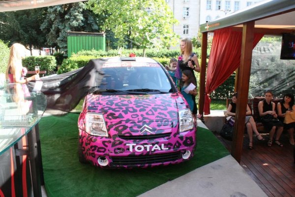 Новата рали кола на Екатерина Стратиева