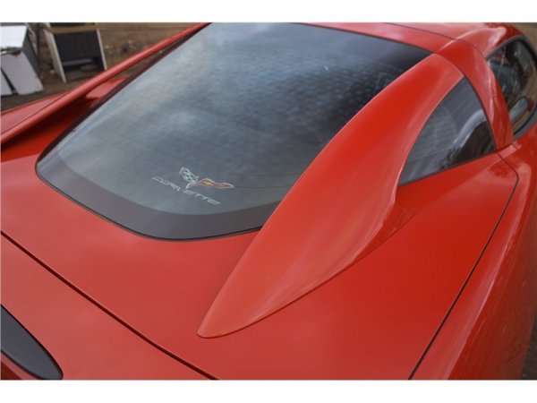 Двигателите, с които се предлага доработеният Corvette C6 имат мощност между 500 и 1000 конски сили.