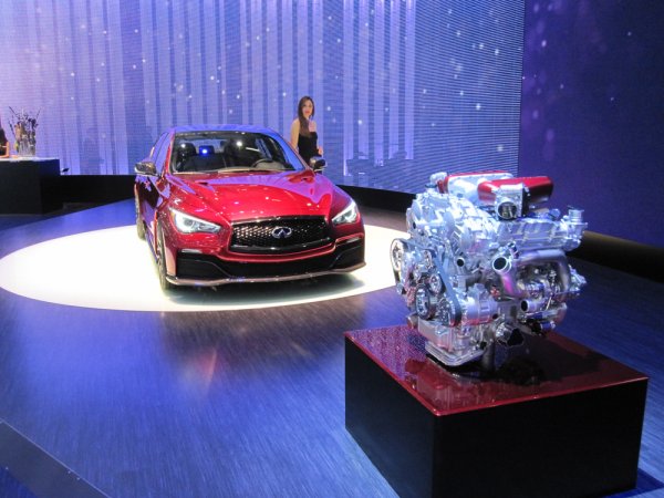 Infiniti Q50 Eau Rouge	