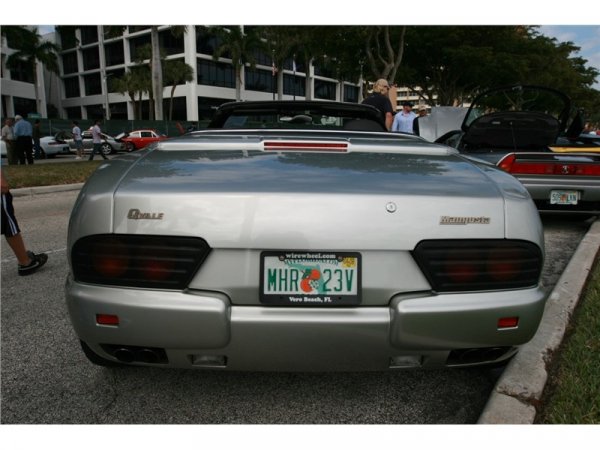 Максималната мощност на Qvale Mangusta е 320 к.с.