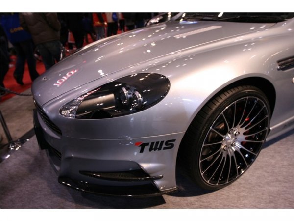 Доработен Aston Martin DB9 от TWS / Токио 2009