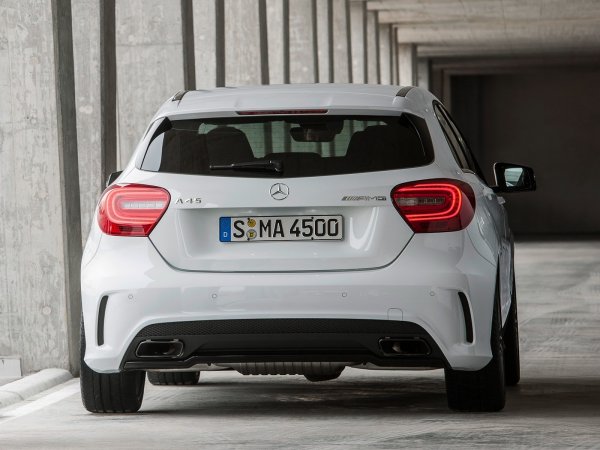 Mercedes-Benz A45 AMG