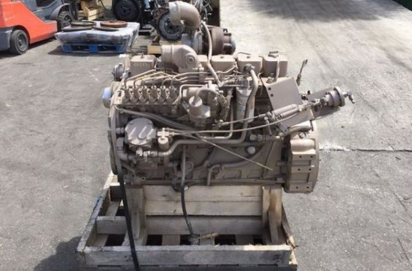 В интернет-форумите често се шегуват, че до 500 000 км Cummins 6BT само се разработва. Собствениците на пикапи като Dodge RAM, например, са съвсем наясно колко издържлив е този 6-цилиндров чугунен турбодизел с обем 5,9 литра. Тайната на неговата издържливост е проста &ndash; 12 клапана на 6 цилиндъра и непробивама система за впръскване Bosch.
