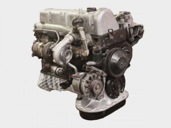 Тук всички съмнения са излишни &ndash; в някои държави по света все още се движат таксита Mercedes W115/123 с тези безсмъртни двигагели. Техният пробег е невъзможно да се изчисли, защото преди да умре моторът, се чупи километражът. Благодарение на феноменалната си надеждност 5-цилиндровият дизел с обем 3,0 литра се превърна в един от най-забележителтите мотори на планетата.
