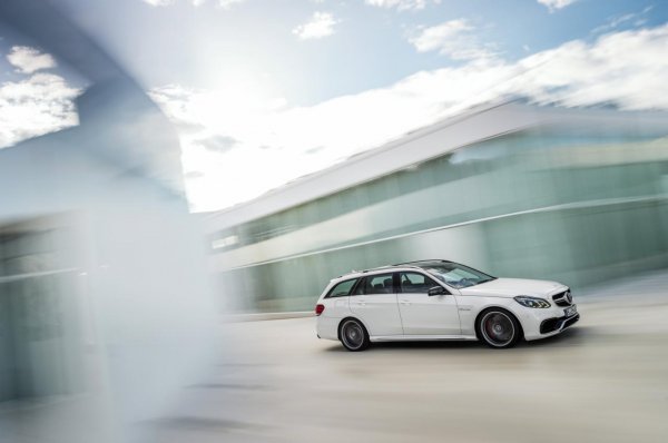 Mercedes-Benz E63 AMG 