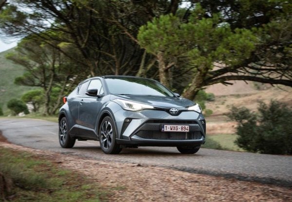 Toyota C-HR (доставчик Aisin AW) - 950 точки, Kia Forte - 939, Hyundai Venue - 926