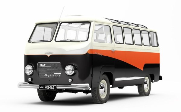 В Съветския съюз няма кой знае какво изобилие от платформи и двигатели: първите модели от Рига, като появилия се през 1957 RAF-10 (на снимката), ползват технологиите от ГАЗ-М20 Победа. След това RAF-997 получава малко по-съвременната платформа на ГАЗ-21 Волга. Макар и коренно различни, двата автомобила имат идентично задвижване начело с 4-цилиндровия бензинов двигател ЗМЗ-24Д - същия, който ползва и другият най-популярен съветски миниван, УАЗ 452. Но докато "уазките" са предвидени за проходимост и товароносимост, "Латвия" е планирана като по-комфортен пътнически микроавтобус. 
