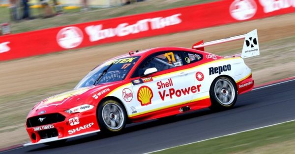 В крайна сметка General Motors сложи край на едно от най-продължителните съперничества в историята на автомобилите, след като обяви край на производството на марката Holden. То стана факт през тази година, което със сигурност е разочаровала австралийските фенове на автомобилните състезания.